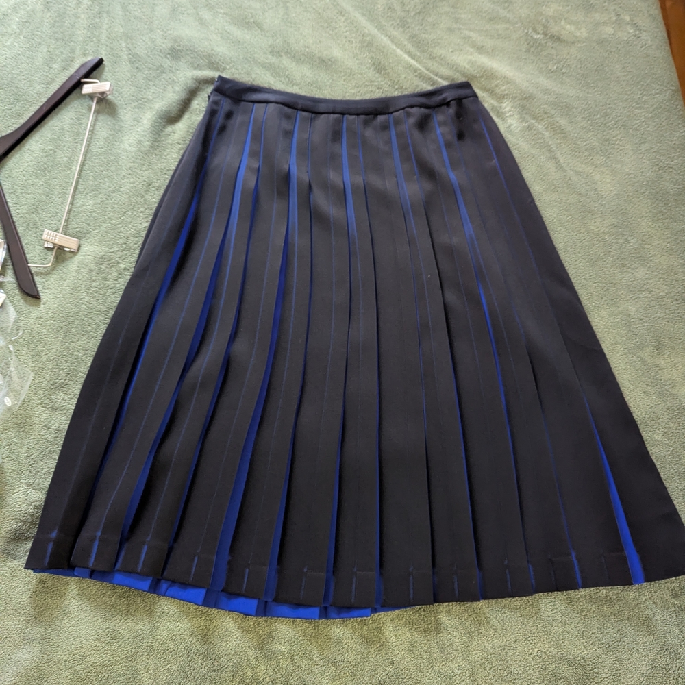 Clare V Monoprix Pleated Skirt - Picture 4 of 4